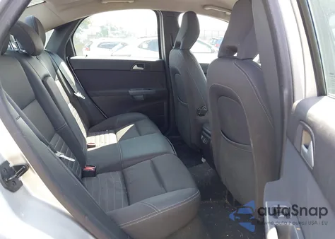 2007 Volvo S40 2.4I z USA, uszkodzony, nr VIN YV1MS382X72288590